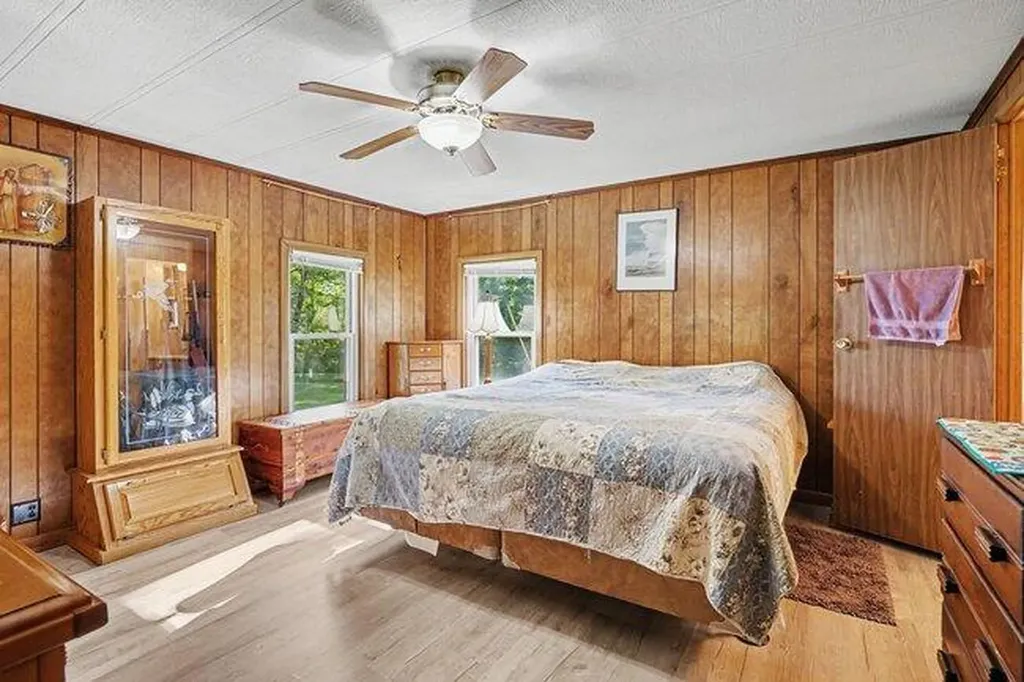 71117 County Road 384 South Haven Charter Township MI 49090