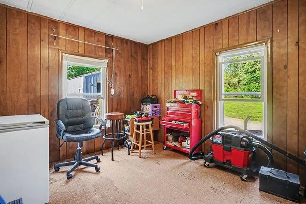 71117 County Road 384 South Haven Charter Township MI 49090