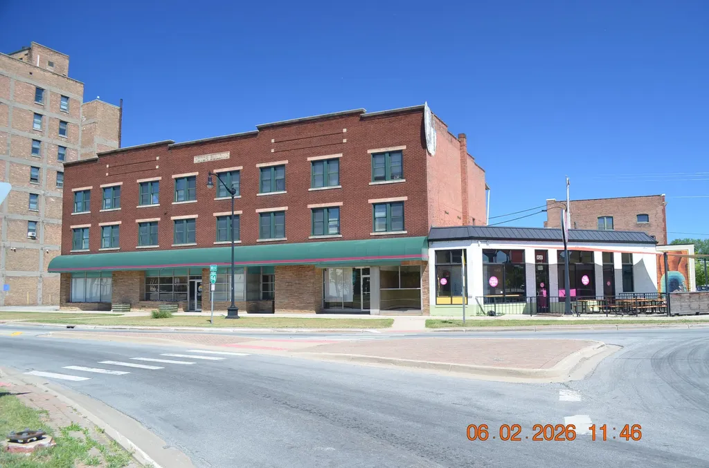 209-219 E Main Street Benton Harbor City MI 49022