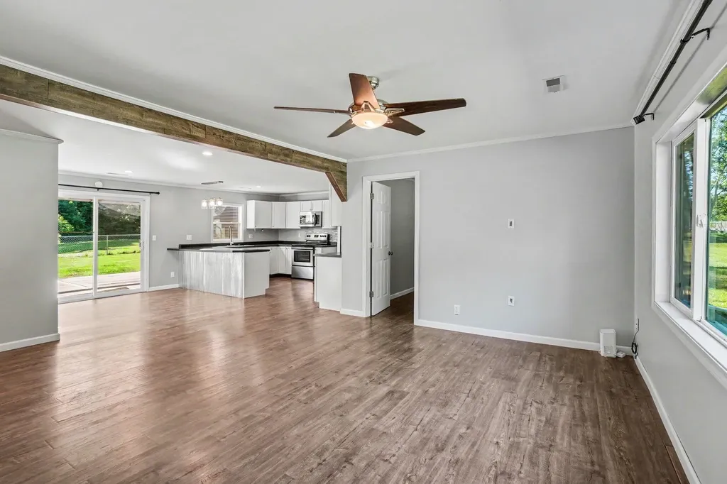 70068 Michigan 43 South Haven Charter Township MI 49090