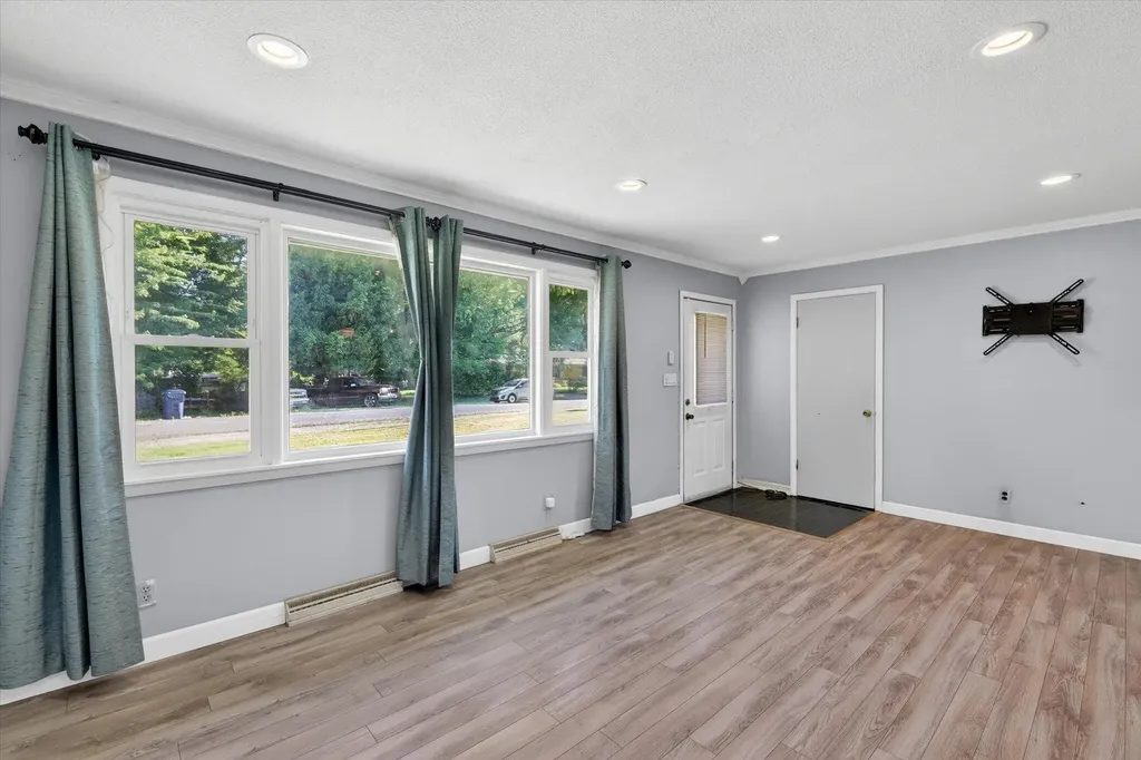 974 Emerson Avenue Benton Charter Township MI 49022