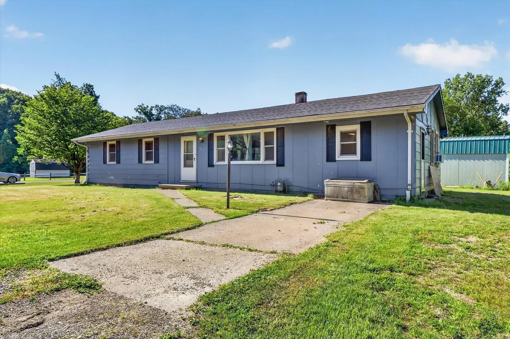 974 Emerson Avenue Benton Charter Township MI 49022