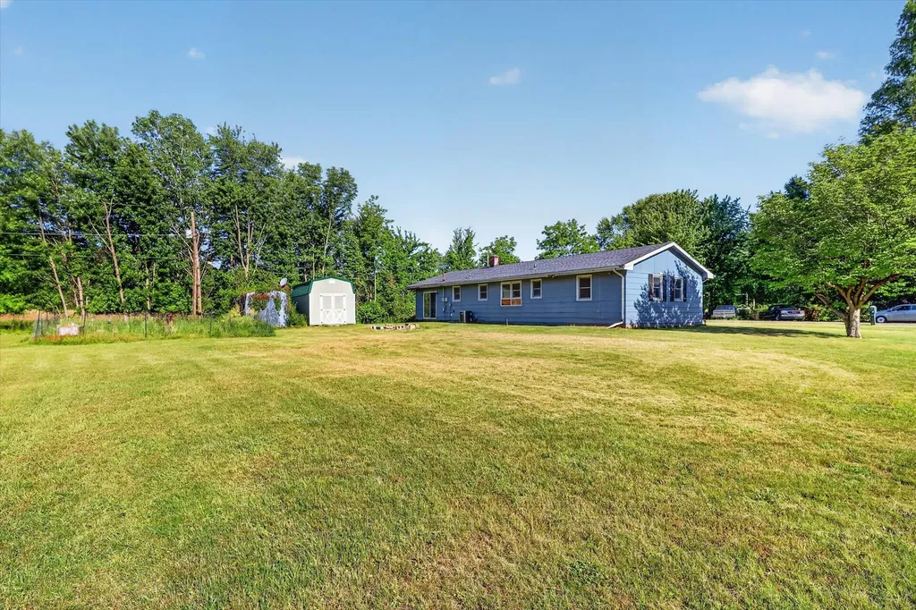 974 Emerson Avenue Benton Charter Township MI 49022