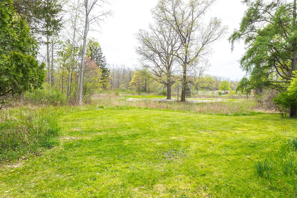 1359 Bell Avenue New Buffalo City MI 49117
