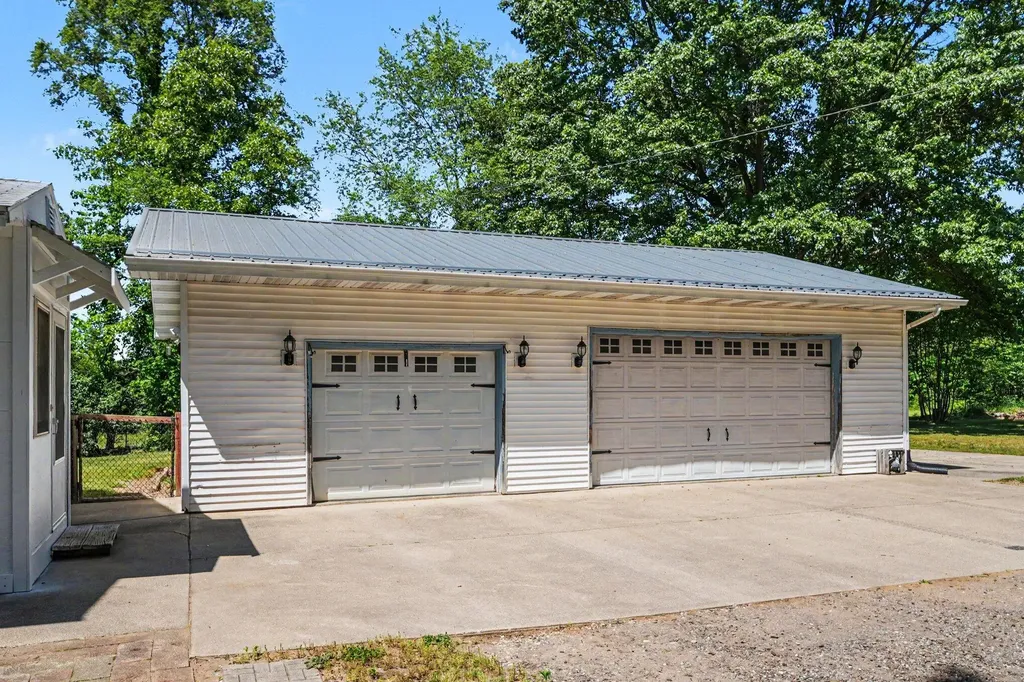 71295 Ironwood Drive Milton Township MI 49120