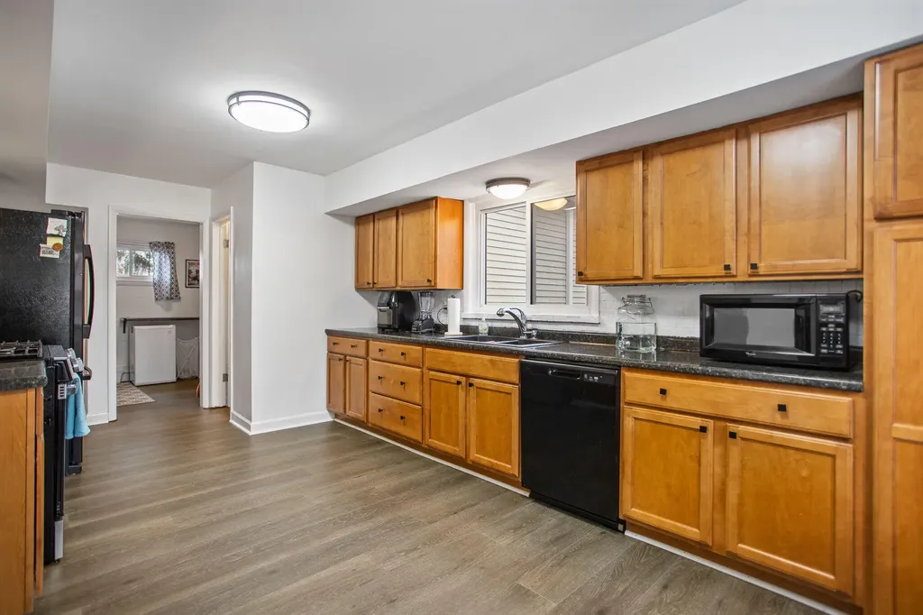 723 Arbor Court South Haven City MI 49090