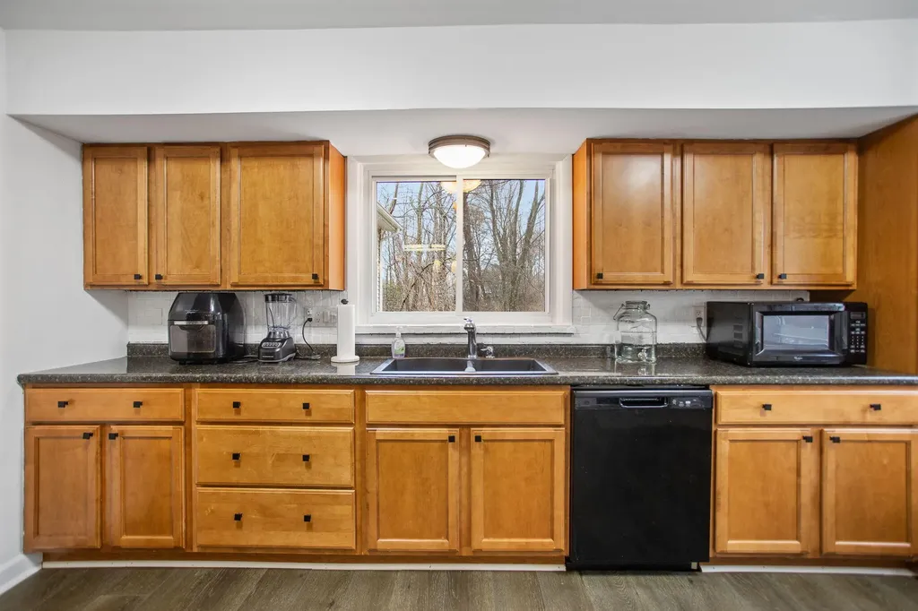 723 Arbor Court South Haven City MI 49090
