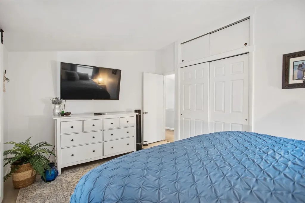 723 Arbor Court South Haven City MI 49090