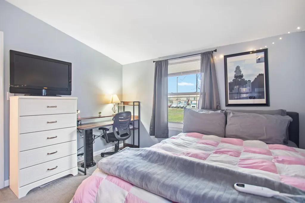 723 Arbor Court South Haven City MI 49090
