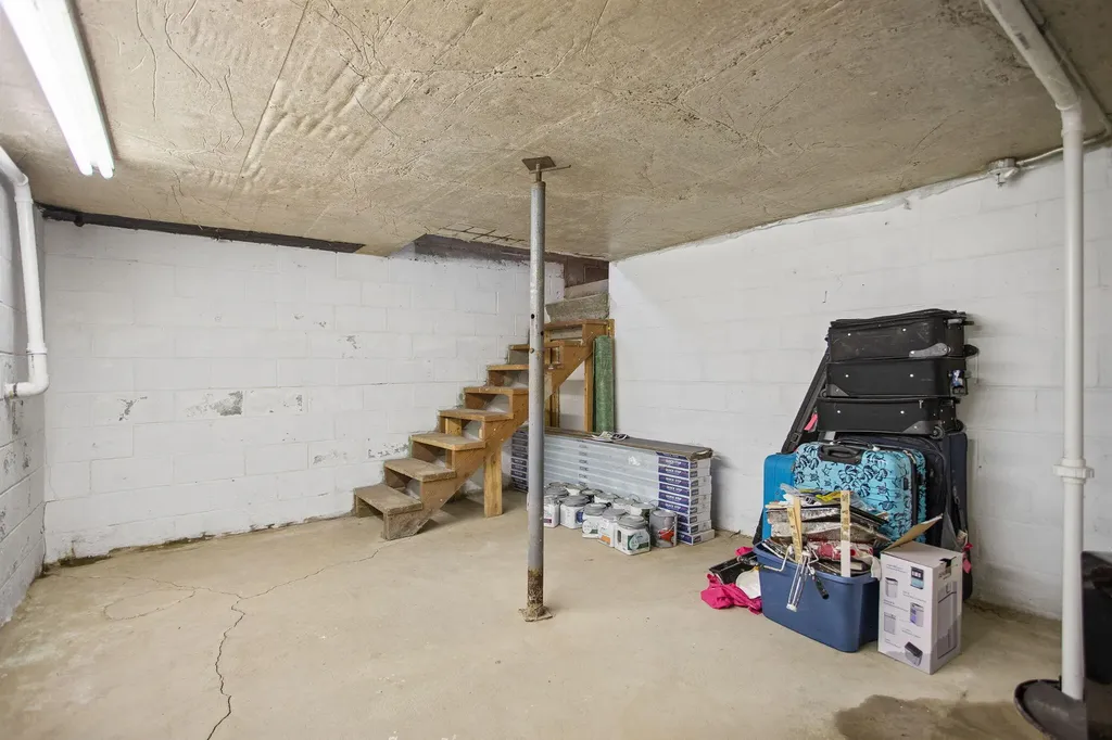 723 Arbor Court South Haven City MI 49090
