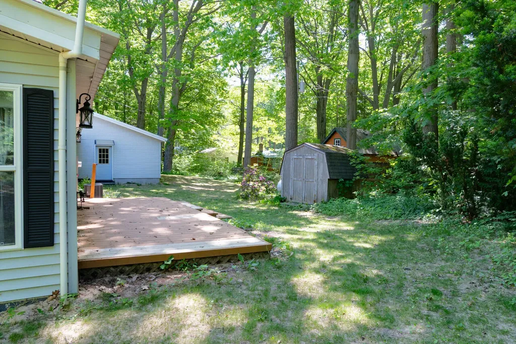 77625 Michigan Avenue South Haven Charter Township MI 49090