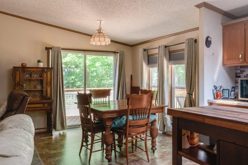 77625 Michigan Avenue South Haven Charter Township MI 49090