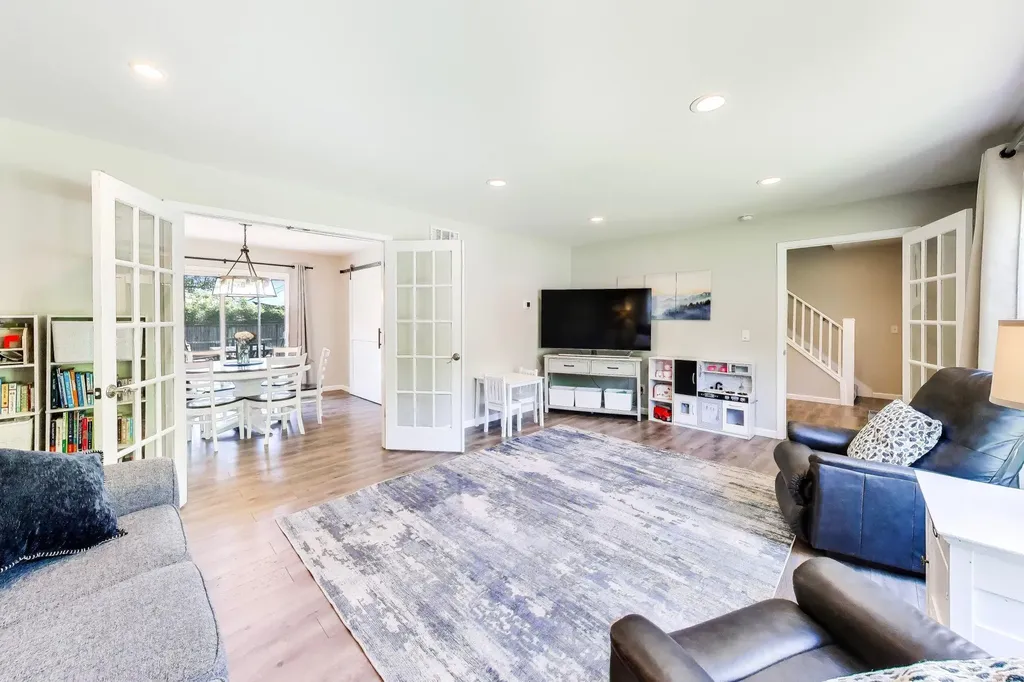 4015 Silver Oaks Drive Royalton Township MI 49085