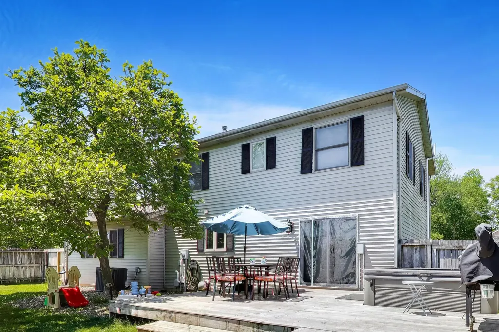 4015 Silver Oaks Drive Royalton Township MI 49085