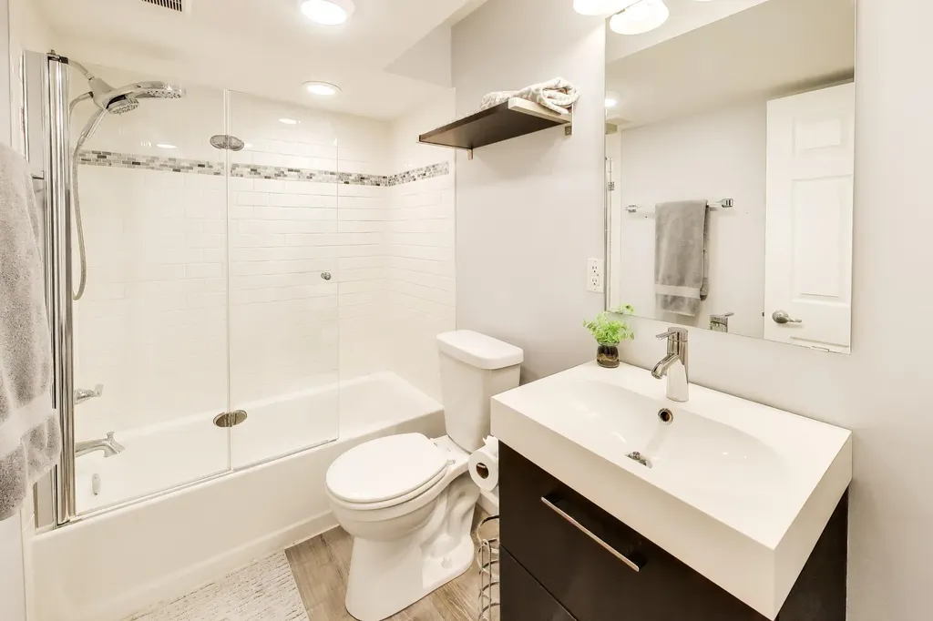 4015 Silver Oaks Drive Royalton Township MI 49085