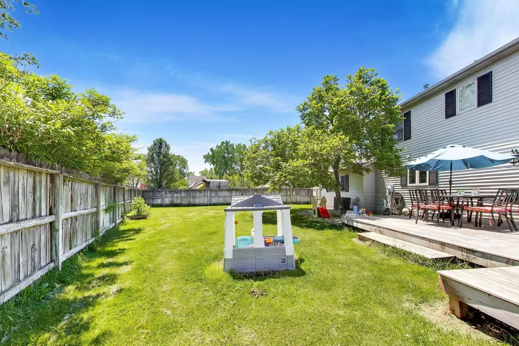 4015 Silver Oaks Drive Royalton Township MI 49085