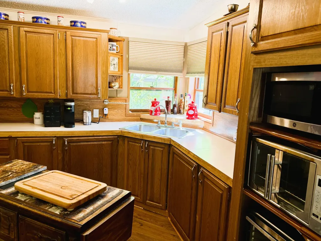 8000 Warren Woods Road Three Oaks Township MI 49128