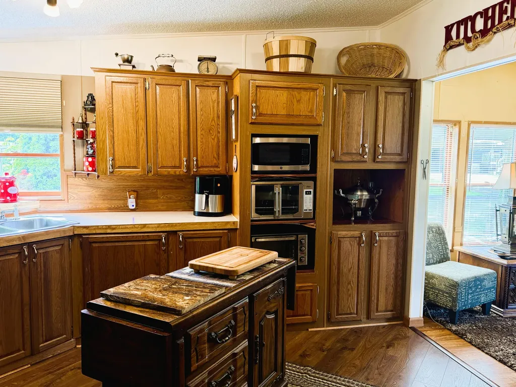 8000 Warren Woods Road Three Oaks Township MI 49128