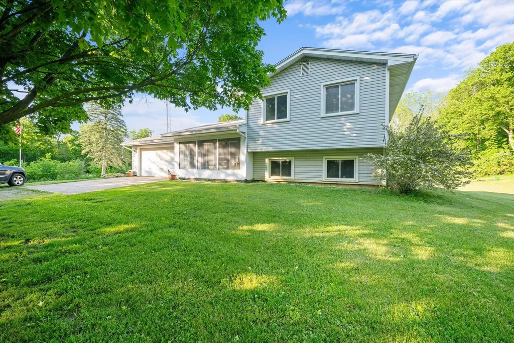15300 Rome Road Rollin Township MI 49253
