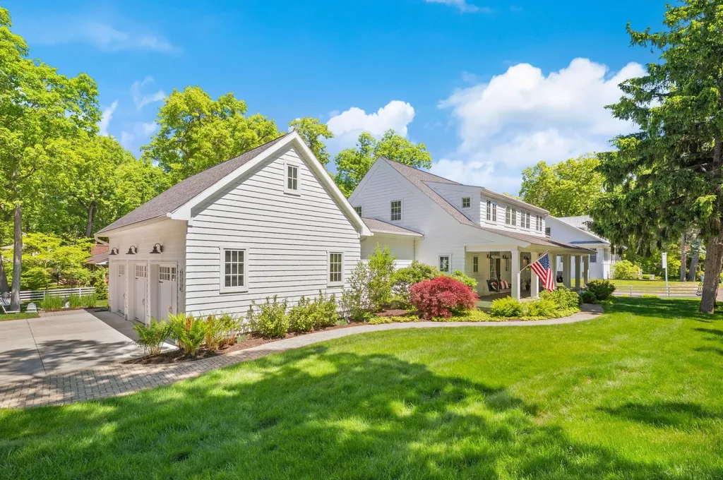 47118 Oak Avenue Grand Beach Village MI 49117