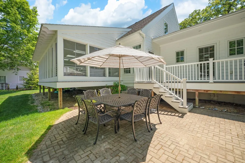 47118 Oak Avenue Grand Beach Village MI 49117