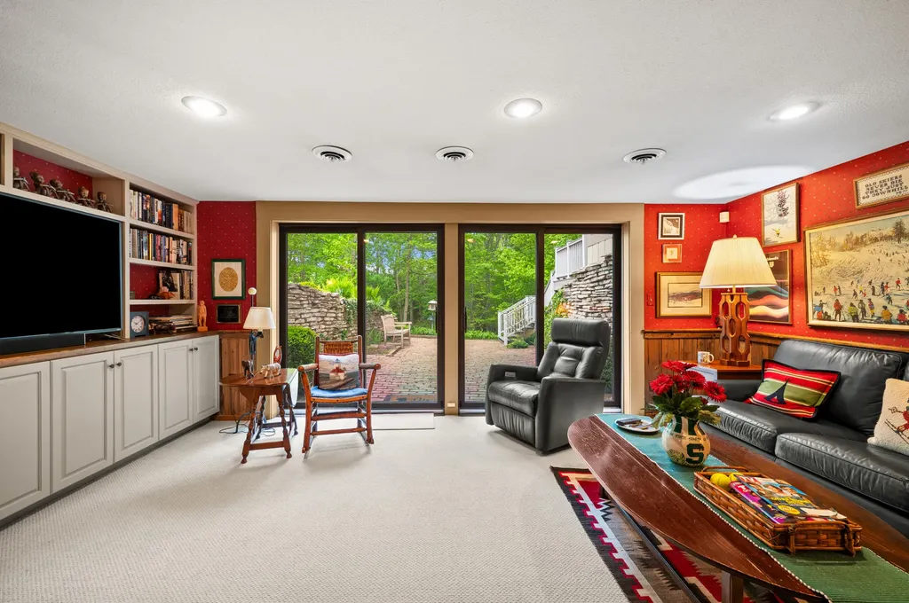 3020 Dozer Drive St. Joseph Charter Township MI 49085