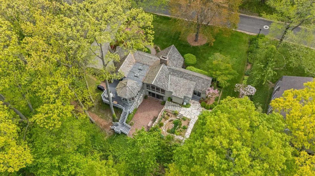 3020 Dozer Drive St. Joseph Charter Township MI 49085