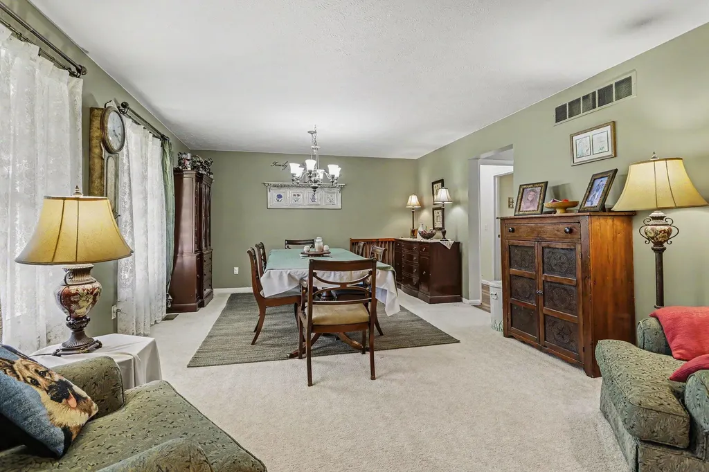 22680 Davis Lake Street Jefferson Township MI 49112