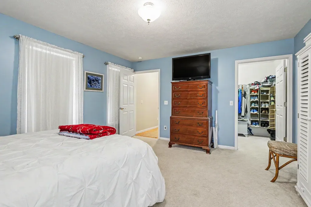 22680 Davis Lake Street Jefferson Township MI 49112