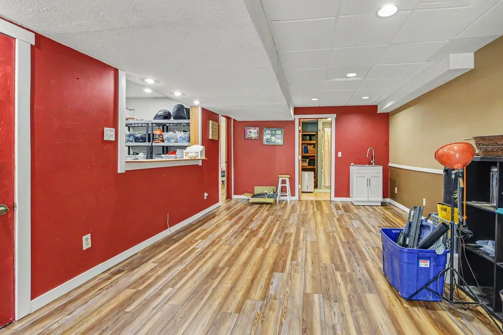 22680 Davis Lake Street Jefferson Township MI 49112