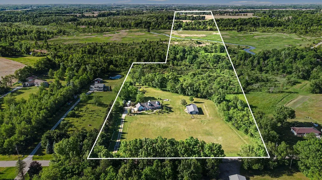 22680 Davis Lake Street Jefferson Township MI 49112