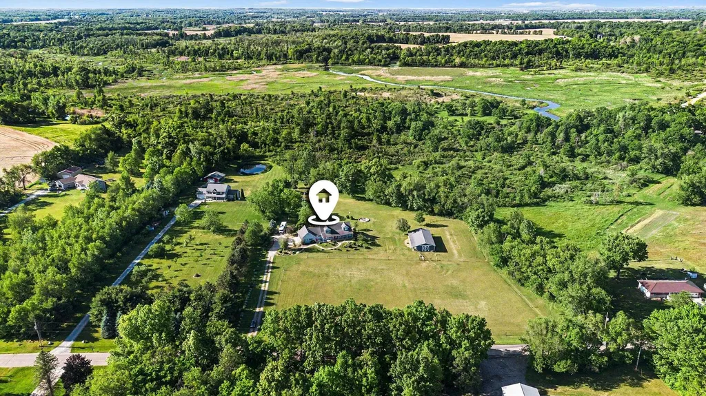 22680 Davis Lake Street Jefferson Township MI 49112
