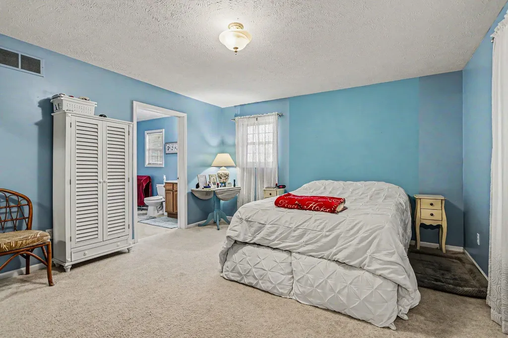 22680 Davis Lake Street Jefferson Township MI 49112