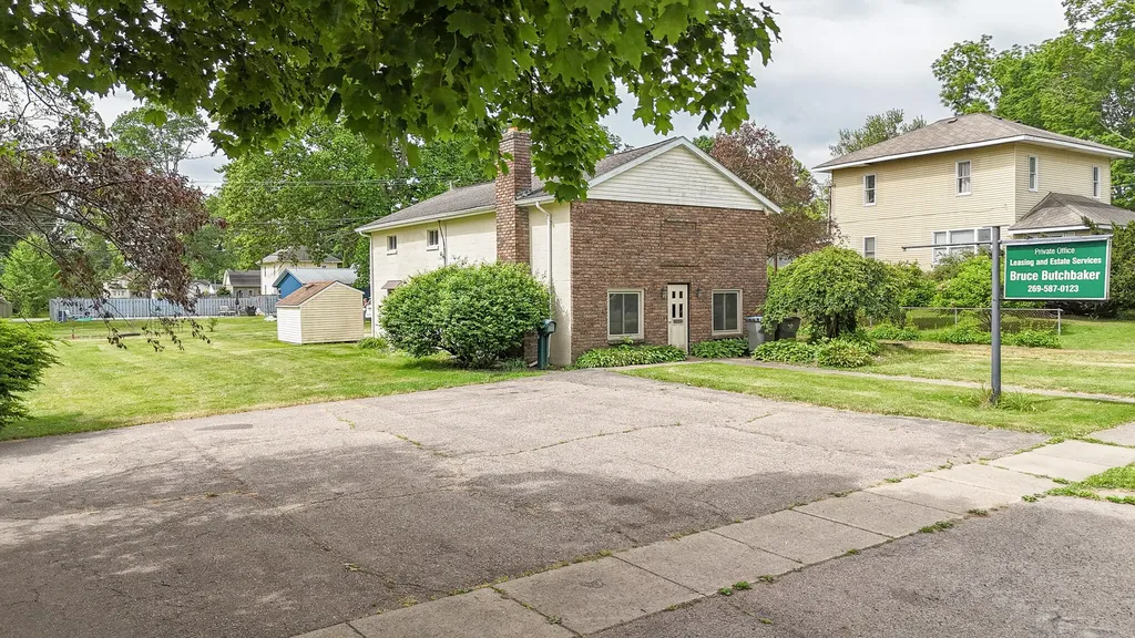 418 E Main Street Marcellus Village MI 49067