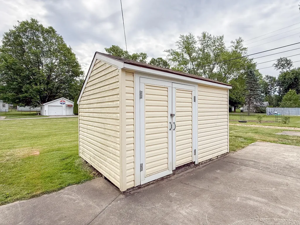 418 E Main Street Marcellus Village MI 49067