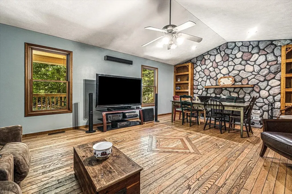 16253 1st Lane New Buffalo Township MI 49129