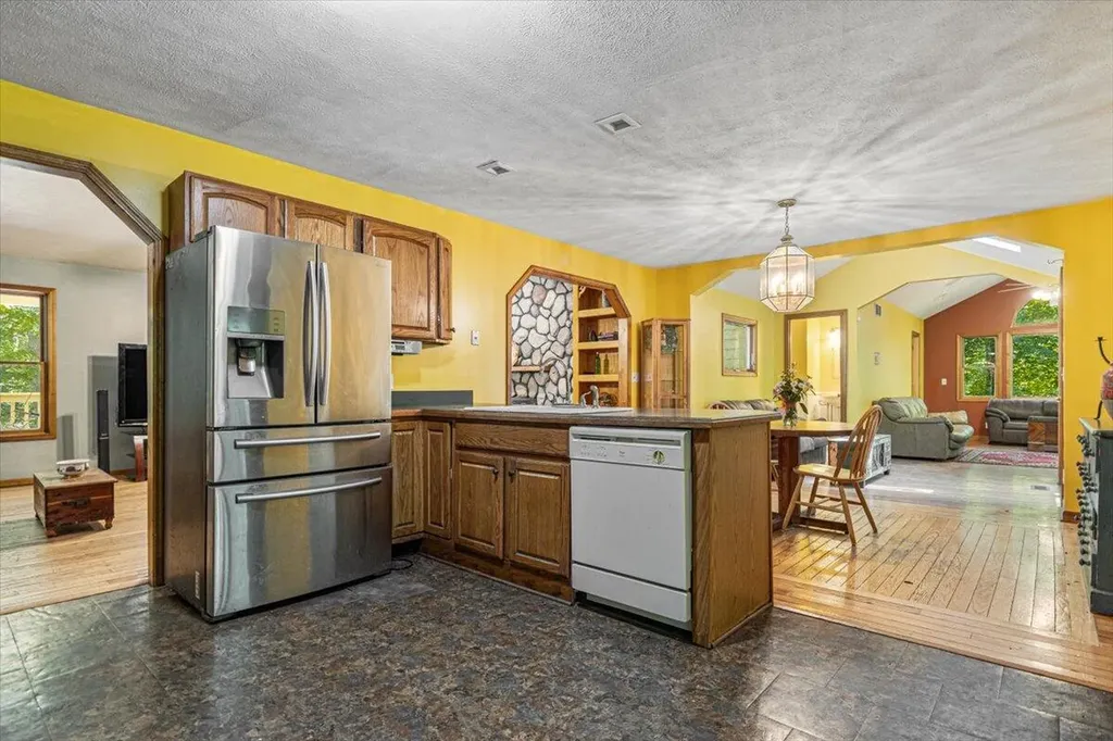 16253 1st Lane New Buffalo Township MI 49129