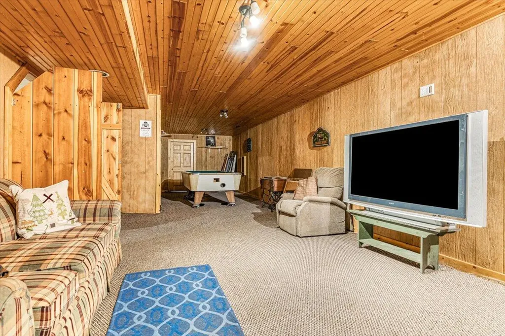 16253 1st Lane New Buffalo Township MI 49129