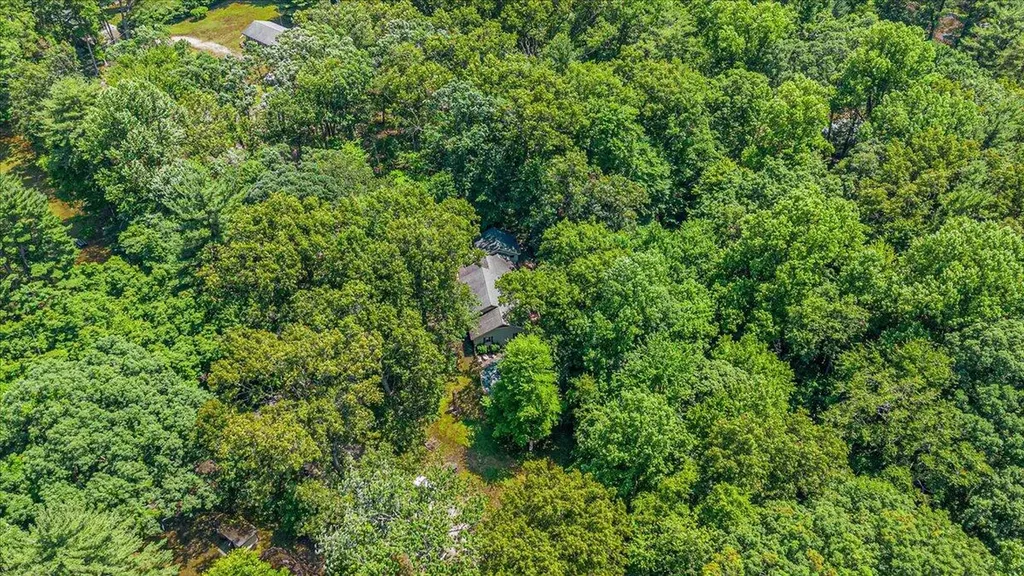 16253 1st Lane New Buffalo Township MI 49129