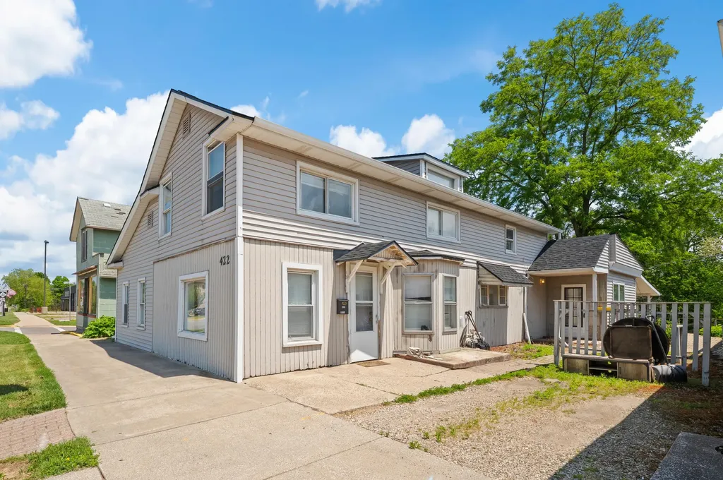 422 N Main Street Watervliet City MI 49098