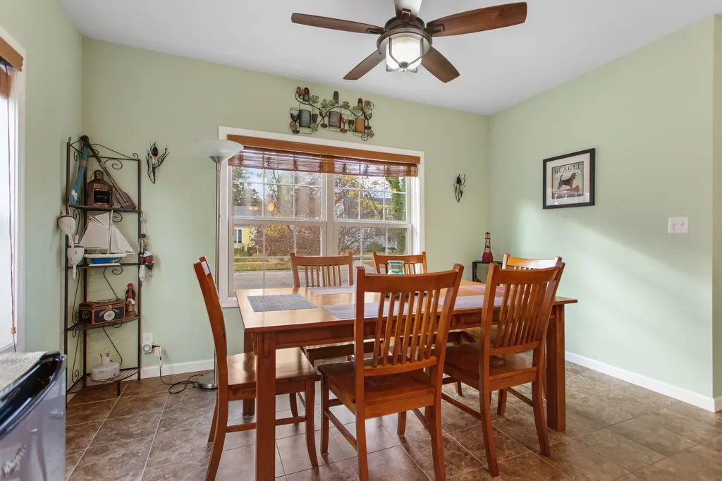 317 Monroe Street South Haven City MI 49090