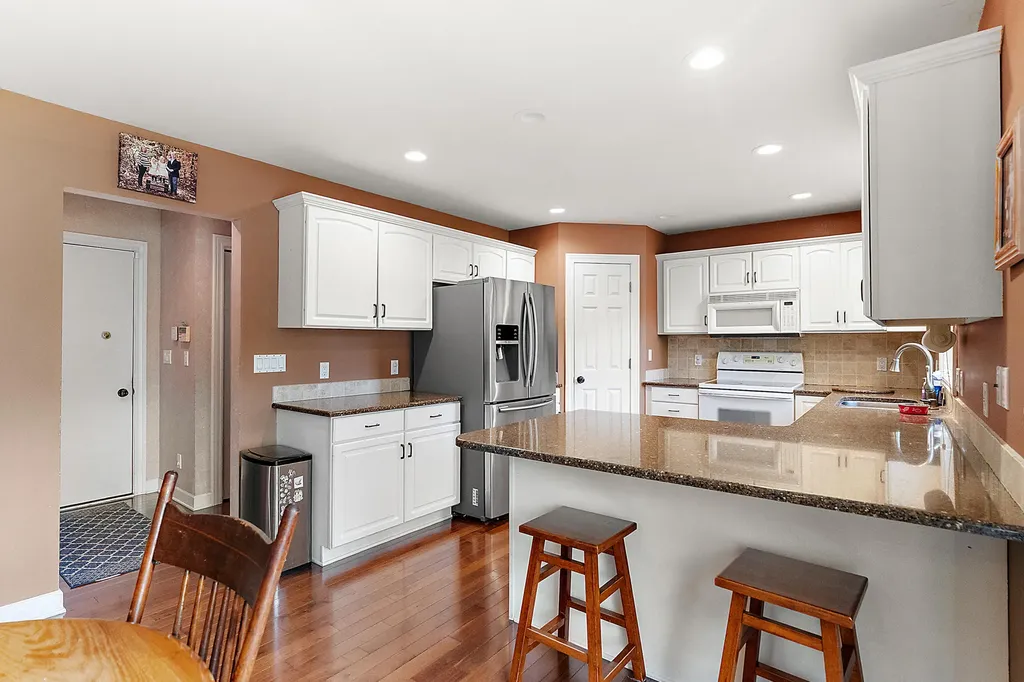 2110 Wooded Way Lincoln Charter Township MI 49127