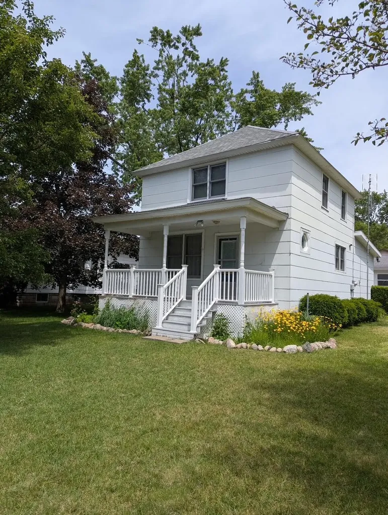 9567 Maplewood Avenue Bridgman City MI 49106