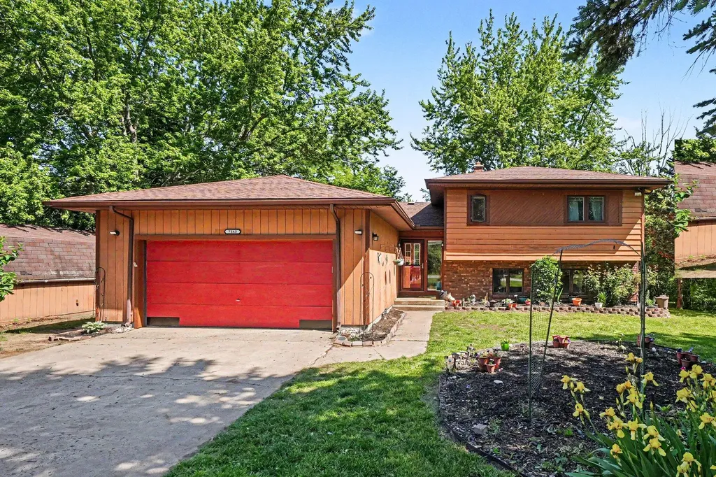 7343 Lakeridge Road Casco Township MI 49090