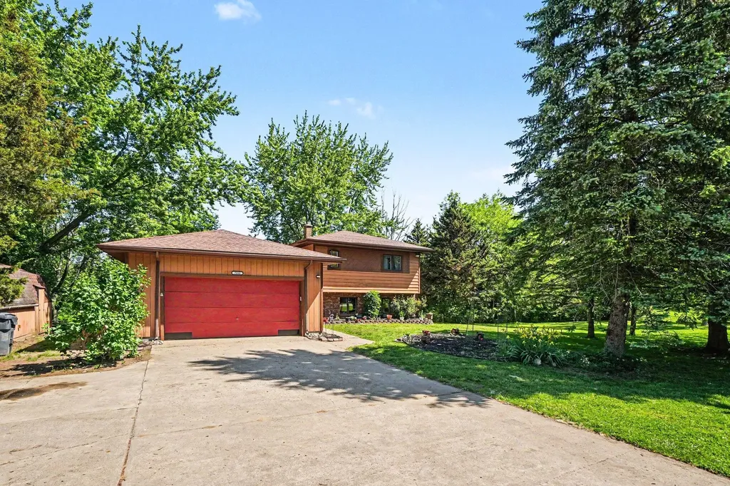 7343 Lakeridge Road Casco Township MI 49090