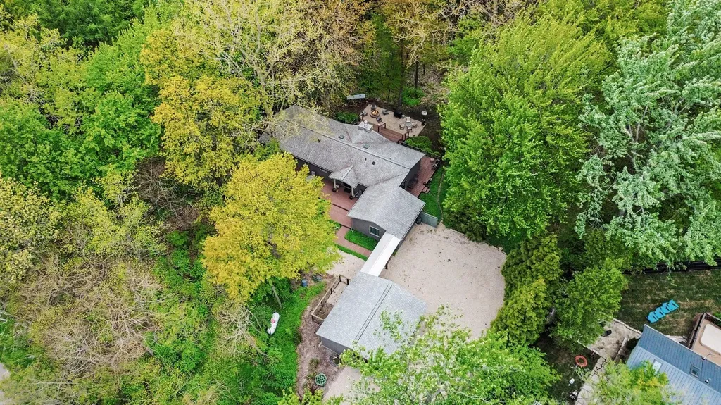 15578 Red Arrow Highway New Buffalo Township MI 49129
