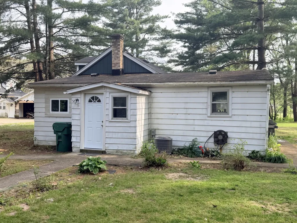 2032 S 17th Street Niles Township MI 49120