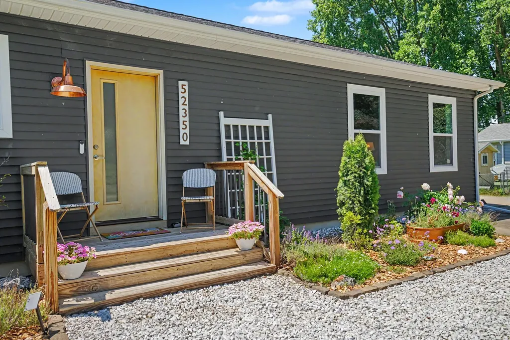 52350 Susan Lane Silver Creek Township MI 49047