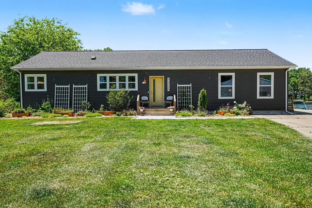 52350 Susan Lane Silver Creek Township MI 49047