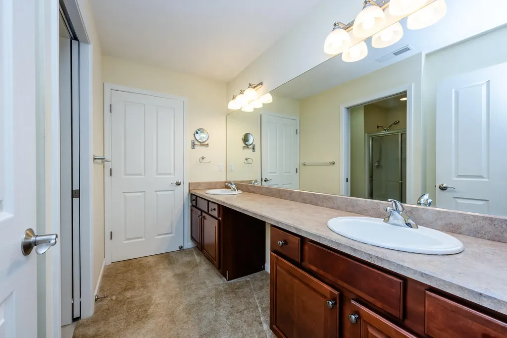 2898 Villa Lane Sodus Township MI 49022